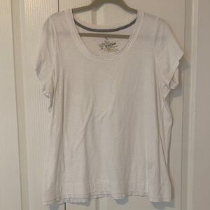 Avenue Classic White Short Sleeve Tee